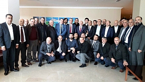 Vali: İş adamlarını yatırıma çağırdı