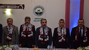 Beyaz kentin esmer çocuklarına anlamlı destek