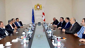 Vali Bilmez, sınırı geçti!
