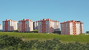 ARDAHAN'DA KONUTLAR ELDE KALDI