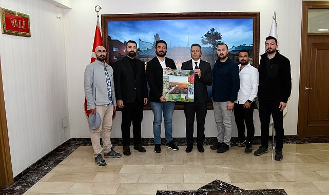 Ardahan’ın Dijital İçerik Üreticilerinden Vali Çiçek’e hayırlı olsun ziyareti