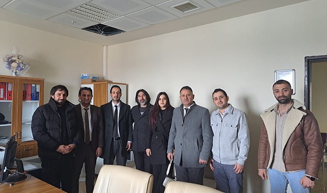 Kaçar, sağlık çalışanlarıyla bir araya geldi