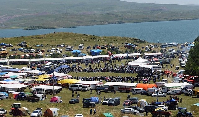 Başkan Azizoğlu’ndan festivale davet