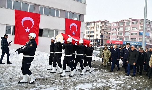 Polis memuru Tepebaş, son yolculuğuna uğurlandı