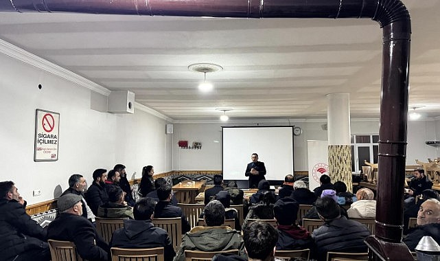 Ardahan’da üreticilerle gece eğitimi verildi