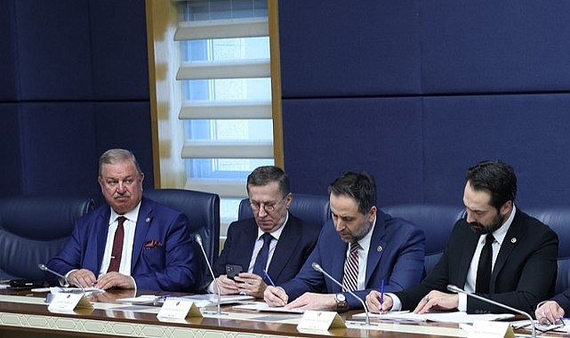 Vekil İncesu Mecliste Romanya heyetiyle yapılan toplantıya katıldı