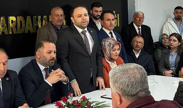 Ak Partiler bayramlaştı