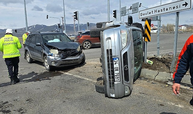 Ardahan'da Sıkışmalı Trafik Kazası: 1 Yaralı