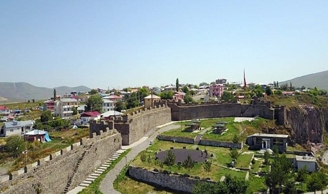 Ardahan Kalesi Bayramda ziyaretçi rekoru kırdı!