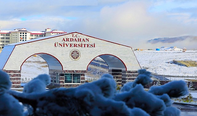 Ardahan Üniversitesi'nde değişim rüzgarları!