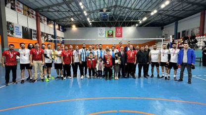 Voleybolda şampiyon Aşkale