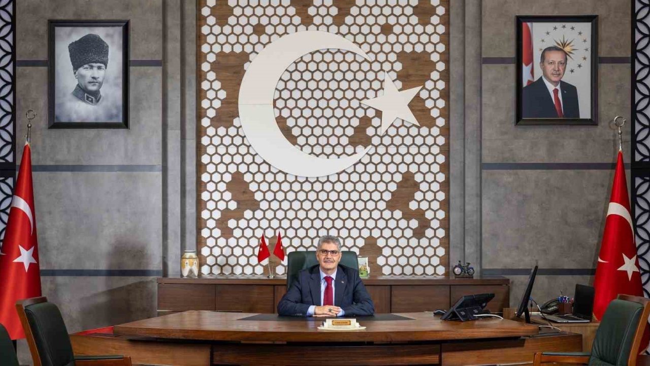 Bingöl  Valiliği’ne Cahit Çelik atandı