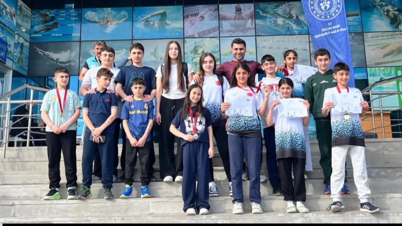 Ardahanlı Sporculardan Triatlonda Büyük Başarı