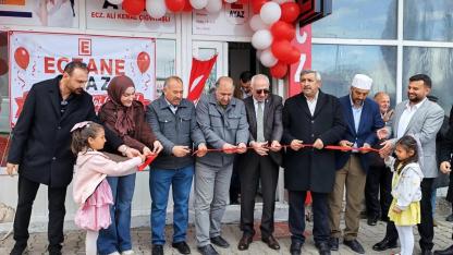 Çıldır’da Ayaz Eczanesi Hizmete Açıldı