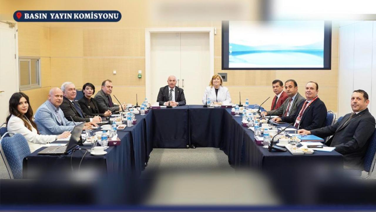 Demirci TOBB Basın Yayın Kurulu Toplantısına katıldı