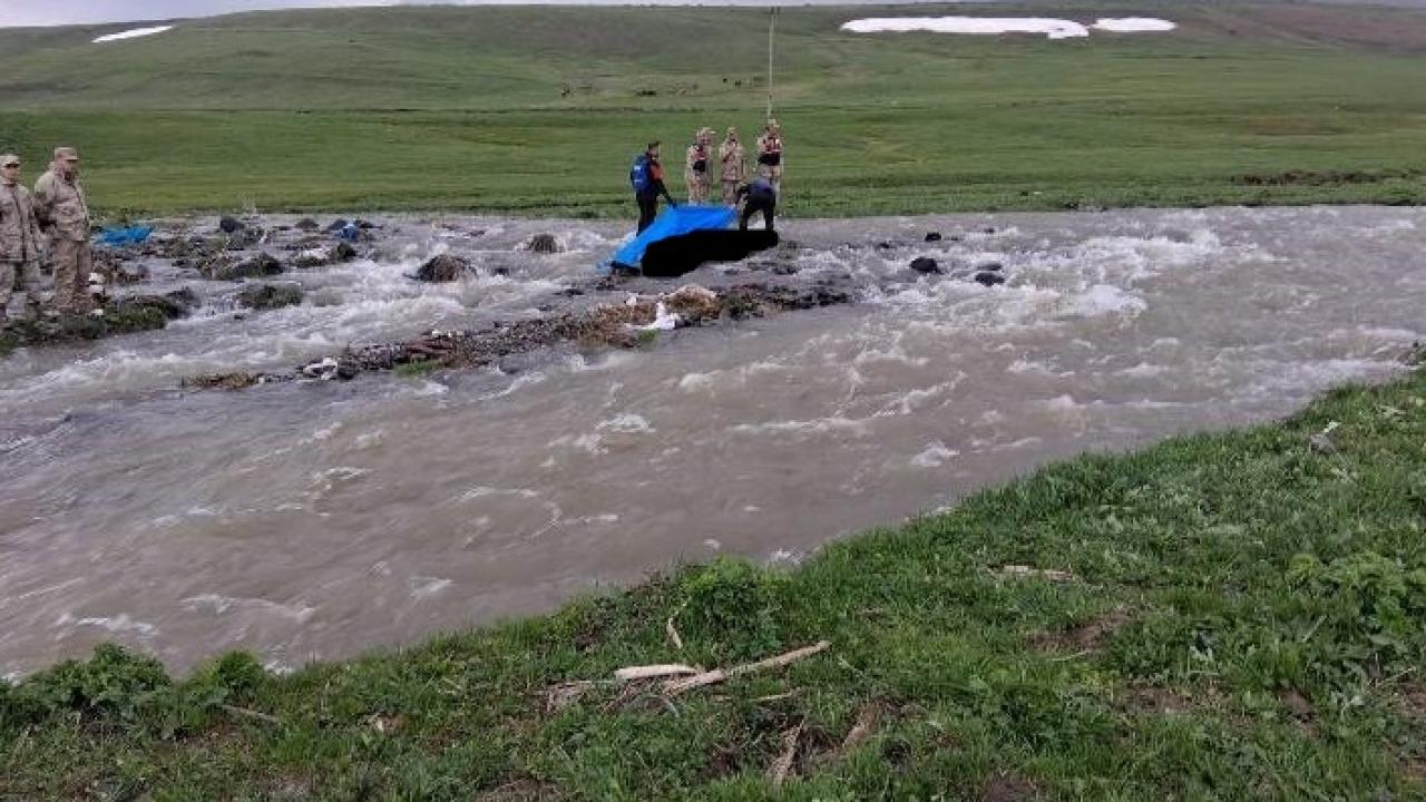 Göle'de acı olay: Suya kapılan kadın hayatını kaybetti
