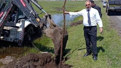 Köprülü’de Fidanlar Toprakla Buluştu
