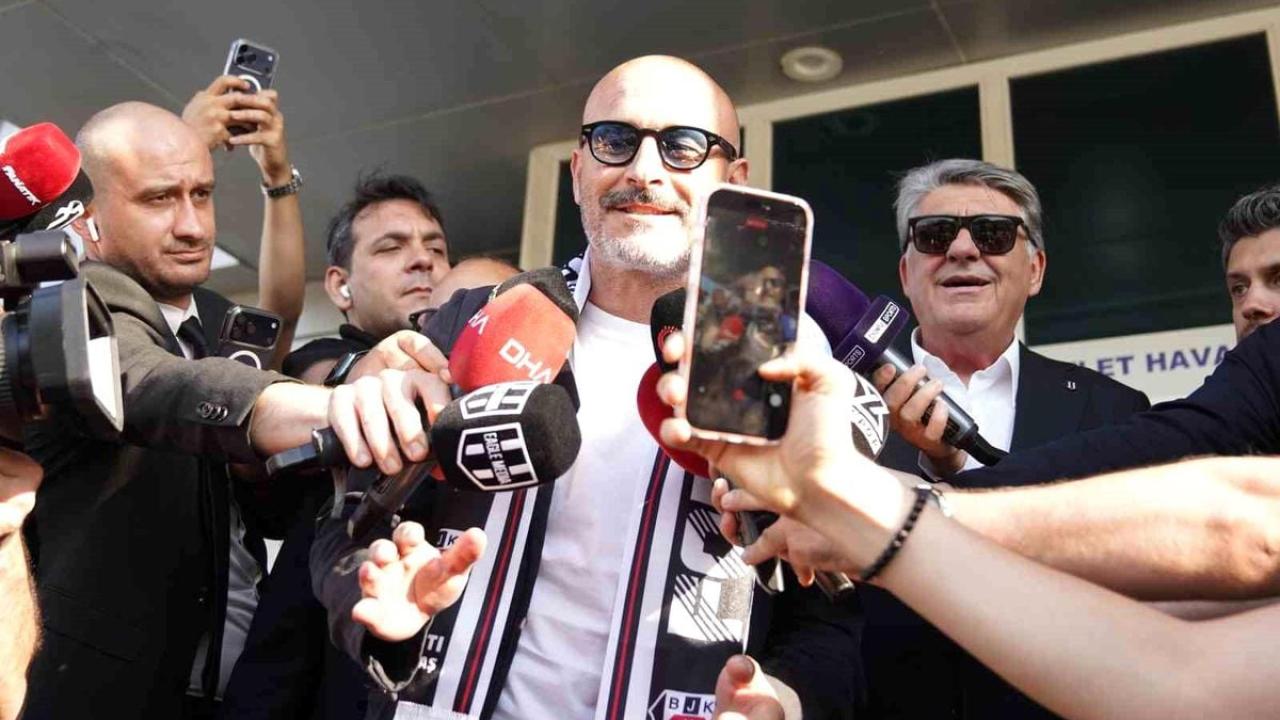 Beşiktaş'ın yeni teknik direktörü Vincenzo Italiano, İstanbul'a geldi
