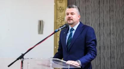 Buca Belediyesi'ne operasyon! Belediye başkanı dahil çok sayıda kişi gözaltına alındı
