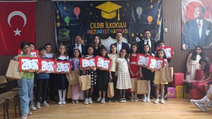 Çıldır’da Karne Sevinci Yaşandı
