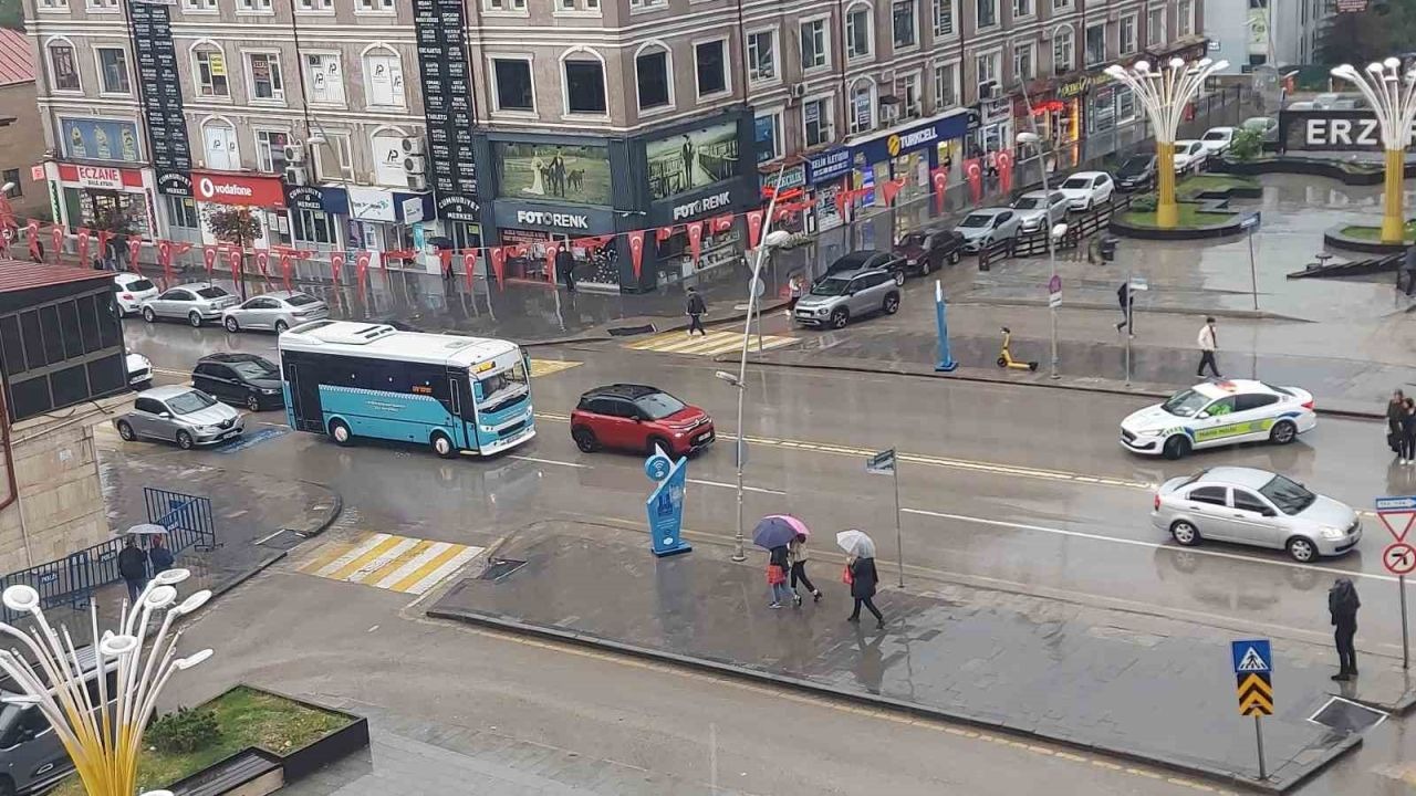 Erzurum’da kuvvetli sağanak yağış uyarısı