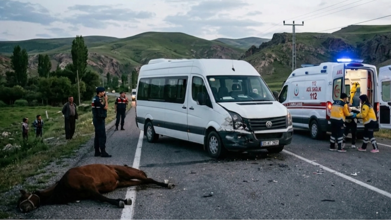 Göle’ye Dönen Öğrencilerin Servisi Kaza Yaptı: 1 Ağır Yaralı