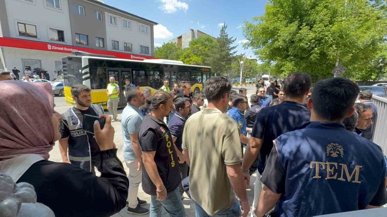 Leyla Aydemir davasında karar: Amcaya müebbet, 6 sanığa beraat