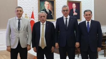 Saffet Kaya'dan Sağlık Bakanlığı'na Çıkarma!