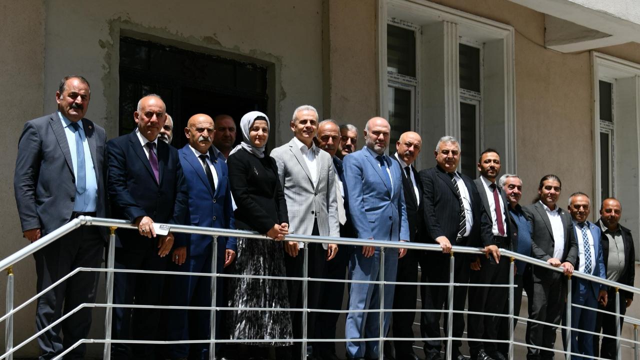 Vali Çiçekli, İl Genel Meclisini ziyaret etti
