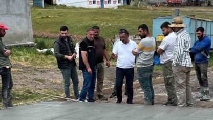 Kars’ta köy yolları konfora kavuşuyor: 9,5 kilometrelik asfalt çalışması başladı