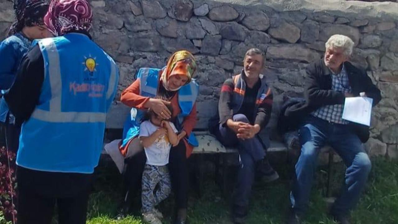 AK Parti Kadın Kolları sahadaki çalışmalarını sürdürüyor