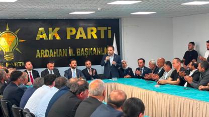 AK Parti teşkilatı istişare toplantısında buluştu