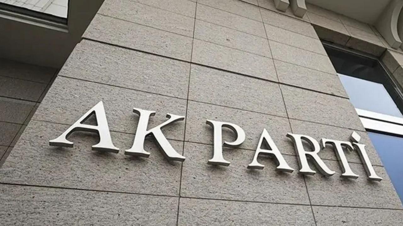 AK Parti’nin Yeni İl Başkanı Kim Olacak? Sürpriz İsimler Genel Merkez Masasında!