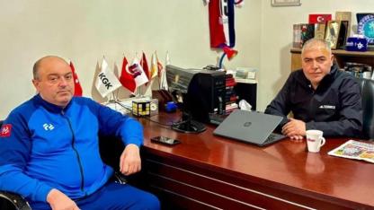 Özbay Çimen, Kuraspor’a Adaylığını Açıkladı