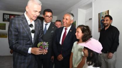 Vali Çiçekli Damal'da gönüllere dokundu